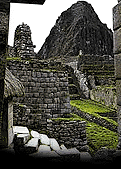 MACCHU PICCHU, the millenarian and wonderful incan city in Qosco. You must visit Peru!